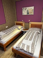 Motel Caesar