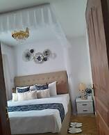 Lux Suites Zerubabel penthouse Kisumu