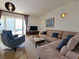 Connected Villas with Sea View