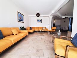 Connected Villas with Sea View