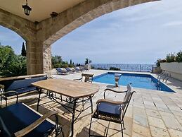 Connected Villas with Sea View