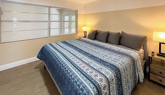 TriLuxe Inn & Studios