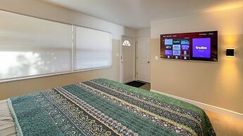 TriLuxe Inn & Studios