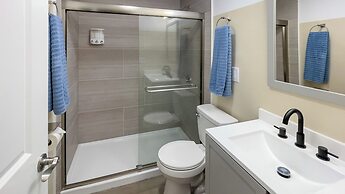 TriLuxe Inn & Studios