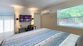 TriLuxe Inn & Studios