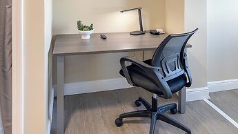 TriLuxe Inn & Studios