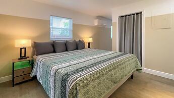 TriLuxe Inn & Studios