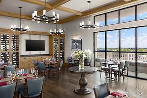 Hotel Avail Rogers, Tapestry Collection By Hilton
