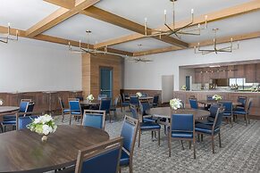 Hotel Avail Rogers, Tapestry Collection By Hilton