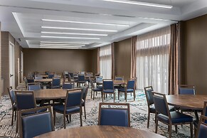 Hotel Avail Rogers, Tapestry Collection By Hilton