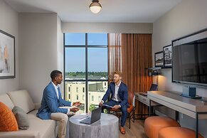 Hotel Avail Rogers, Tapestry Collection By Hilton