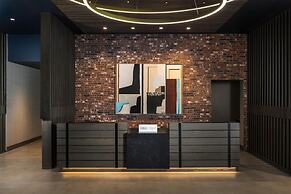 Hotel Avail Rogers, Tapestry Collection By Hilton