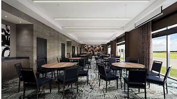 Hotel Avail Rogers, Tapestry Collection By Hilton