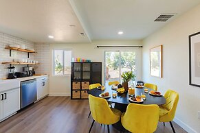 Sleeps 16 Two Beautiful Homes w/ Private Pool Sunset Grove