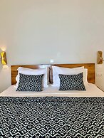 Oasis Beach Resort