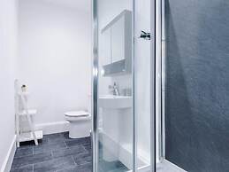 Cosy 2 Bed Apt Old Dutch Embassy