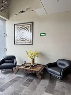 Hotel Zuma Colony