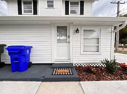 Comfortable Room Rentals Outlets & Kingsky Academy