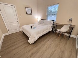 Comfortable Room Rentals Outlets & Kingsky Academy