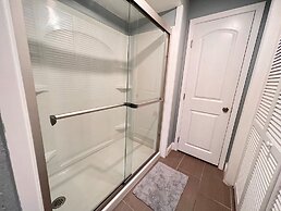 Comfortable Room Rentals Outlets & Kingsky Academy