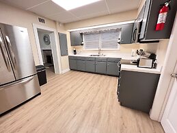 Comfortable Room Rentals Outlets & Kingsky Academy