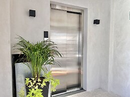 Sunset hills Apartments