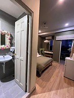 Crowne Meow Bui Vien Hotel 2