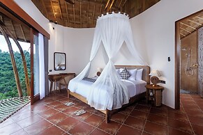 The Scape Valley Villa by Pramana Villas