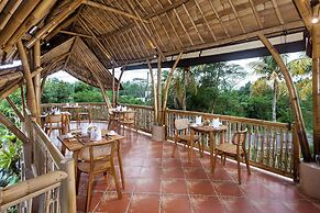 The Scape Valley Villa by Pramana Villas