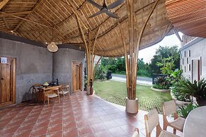 The Scape Valley Villa by Pramana Villas