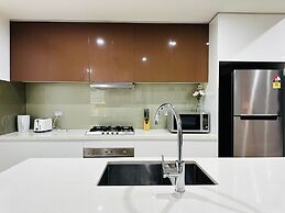 Modern 3-Bedroom Apartment Ryde NSW