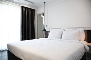 CityHouse - El Pino Realm