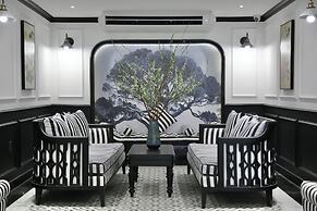 CityHouse - El Pino Realm