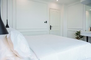 CityHouse - El Pino Realm