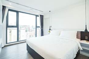 CityHouse - El Pino Realm