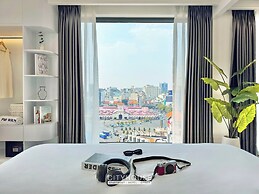 CityHouse - El Pino Realm