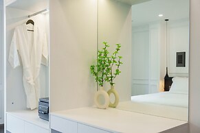 CityHouse - El Pino Realm