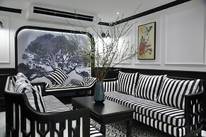 CityHouse - El Pino Realm