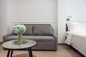 CityHouse - El Pino Realm