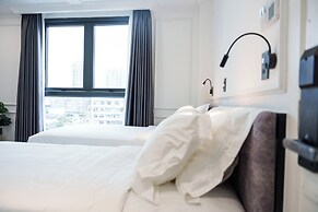 CityHouse - El Pino Realm