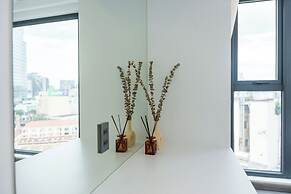 CityHouse - El Pino Realm