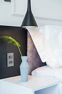 CityHouse - El Pino Realm