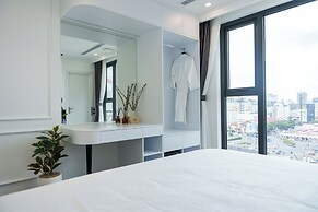 CityHouse - El Pino Realm