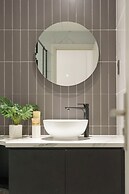 CityHouse - El Pino Realm