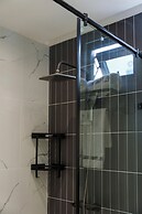 CityHouse - El Pino Realm