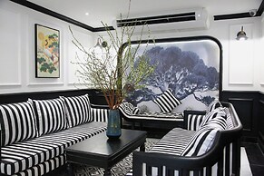 CityHouse - El Pino Realm