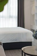 CityHouse - El Pino Realm