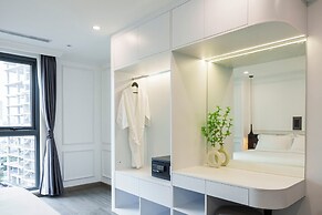 CityHouse - El Pino Realm