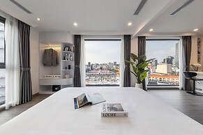 CityHouse - El Pino Realm