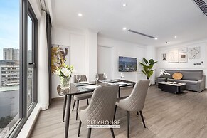 CityHouse - El Pino Realm